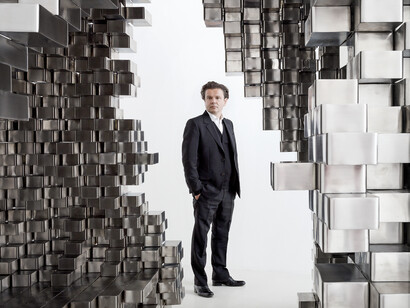 Jean-Michel Othoniel. Courtesy of Galerie Perrotin