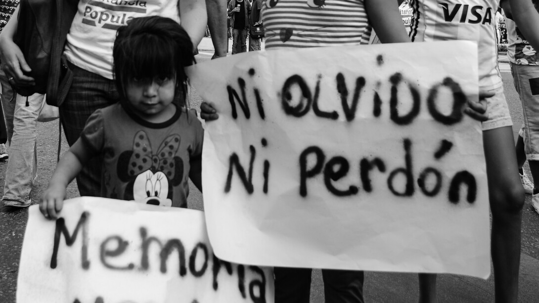 La historia reciente argentina revela cómo las decisiones del presente están profundamente ligadas a las heridas y aprendizajes del pasado