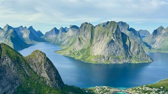 Vista aerei dei fiordi norvegesi