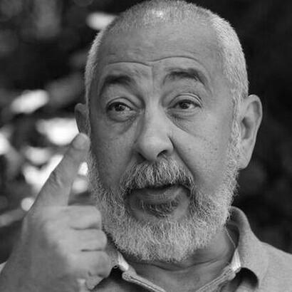 Más que un narrador político, Padura encarna la figura del escritor que ama lo que cuestiona, y que convierte la literatura en espacio de resistencia frente al olvido y las simplificaciones del exilio ideológico