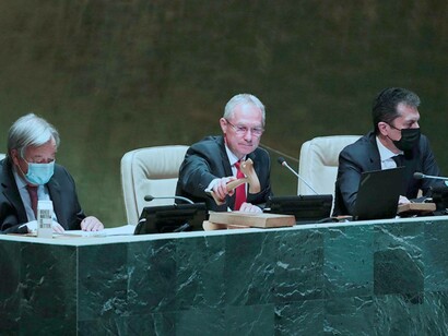 UN General Assembly President Csaba Kőrösi pounds his gavel 
