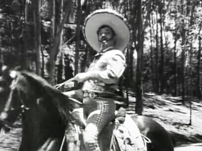 Jorge Alberto Negrete Moreno fue un cantante de corridos y rancheras adorado en Mexico y el resto de América del Sur. Nació: 30 de noviembre de 1911, Guanajuato, México y falleció: 5 de diciembre de 1953 (42 años), Los Ángeles, California, Estados Unidos. Jorge Negrete, "Corrido de Jorge Torres," 1945, Mexico