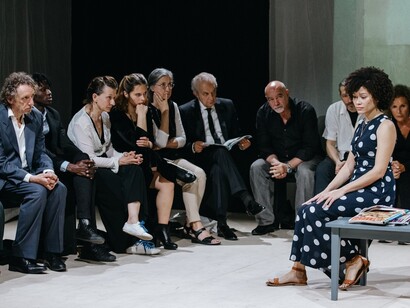 “Oratorio Laico” ha visto insieme gli artisti dell’Accademia dell’Incompiuto e i partecipanti al laboratorio teatrale, “Vive voci”, curato da Mario Biagini e dalla succitata Accademia © Ilaria Costanzo