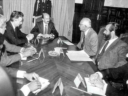 Carlos Salinas, paradigma de los populismo neoliberales latinoamericanos medrados a finales de los ochenta bajo el impulso de la reacción reaganiana y tatcheriana