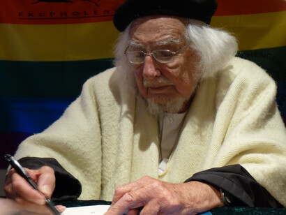 Ernesto Cardenal, durante una lectura en el centro de la parroquia protestante, 2014 en Polch, distrito de Mayen-Koblenz, Renania-Palatinado, Alemania
