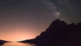 Da sempre l’umanità ha rivolto gli occhi al cielo