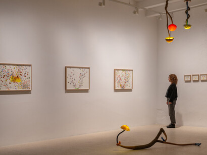 Mika Rottenberg, Vibrant matter, vista de exhibición. Cortesía de la Galería Hauser & Wirth