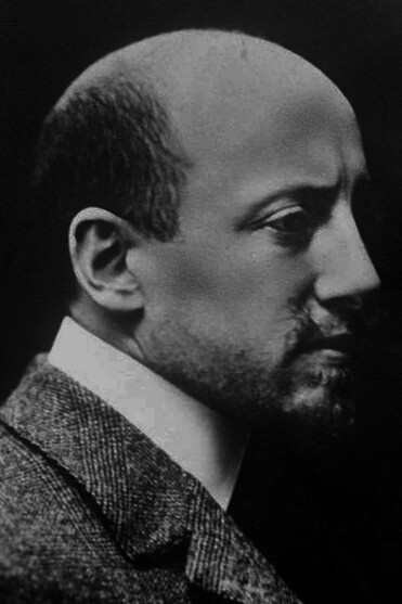 Gabriele d’Annunzio was also a controversial figure due to his political involvement and nationalist views