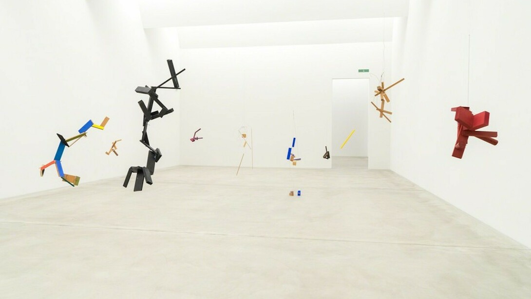 Joel Shapiro, Exhibition view. Courtesy of Kunstmuseum Winterthur