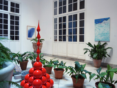Varios artistas, Y por fin... el agua, vista de exhibición. Cortesía de la Galería Rafael Ortiz 