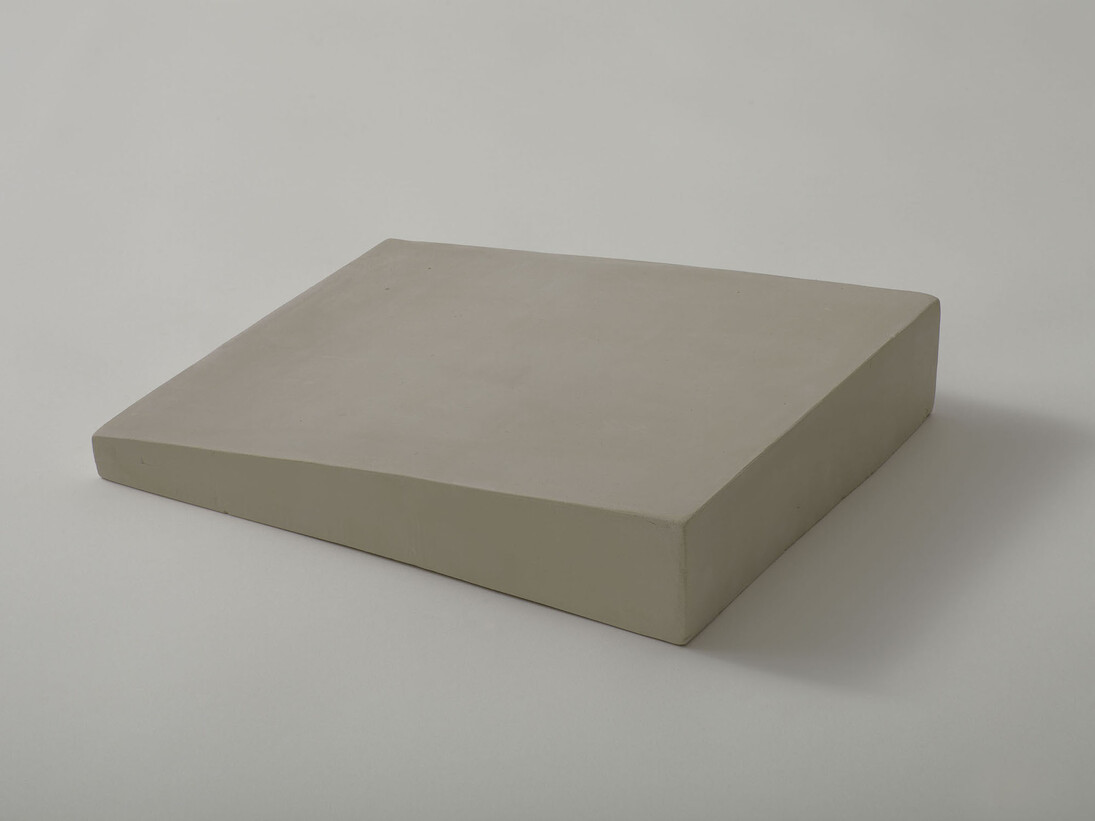 Anna-Bella Papp, Untitled, 2012, clay, 27.5 x 22 x 5 cm © the artist and Stuart Shave/Modern Art London