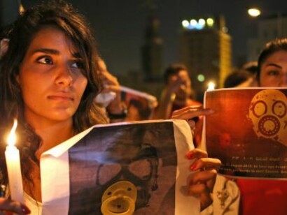 Refugiados sirios en Beirut protestan ante el uso de armas químicas por el régimen Bashar al-Asad