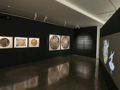 Gulammohammed Sheikh, Hand prints | Mind prints, exhibition view. Courtesy of Vadehra Art Gallery