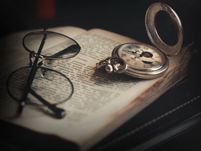 Creatividad Internacional: es una forma de ayudar en la difusión de las obras de muchos amigos escritores, lo mismo que promover en general la literatura y el cine