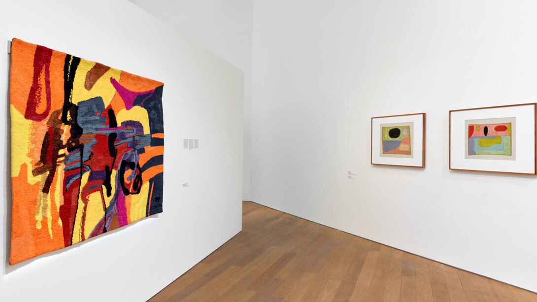 Etel Adnan et les modernes. Courtesy of Mudam Luxembourg