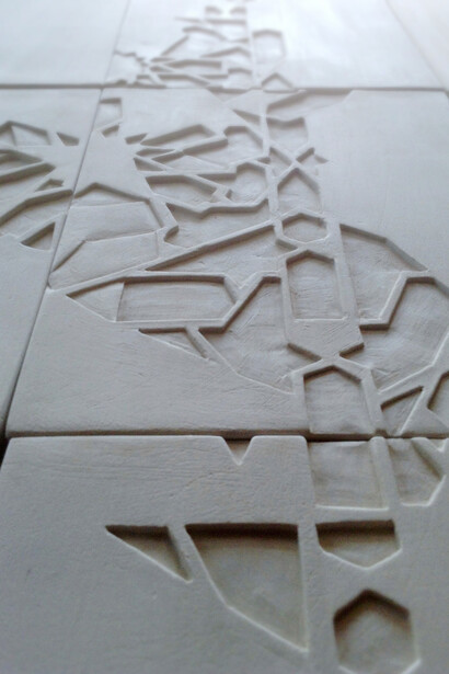 Sara Ouhaddou, Ceramic wall installation in nine pieces, Detail