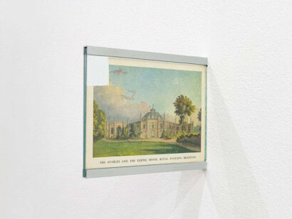 Lost in the pool of shadows. Courtesy of Galerie Emanuel Layr