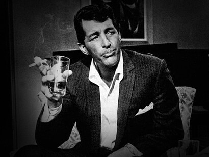 Dean Martin, ​fue un cómico, actor y cantante estadounidense. Formó, junto con Jerry Lewis, una exitosa pareja artística que triunfó durante los años cincuenta