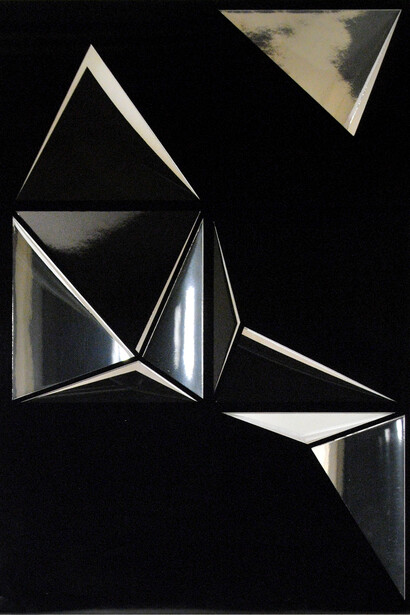 Vasso Gavaisse, KNOT n.6, 2014, paper and Al film, 64 x 46 cm