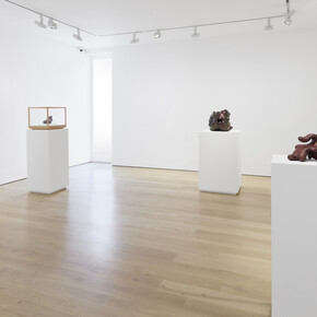 Ken Price, exhibition view. Courtesy of Lisson Gallery