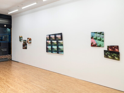 Coulter Fussell, Side by side, exhibition view. Courtesy of March Gallery