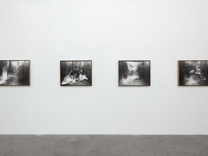 Rodrigo Valenzuela, New Works for a
Post-Worker’s World, installation view. Courtesy of Luis De Jesus Los Angeles
