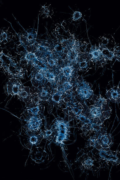 Zhao Zhao Constellations No. 15, 2015, Oil on canvas, 98 1/2 x 78 3/4 in (250 x 200 cm)