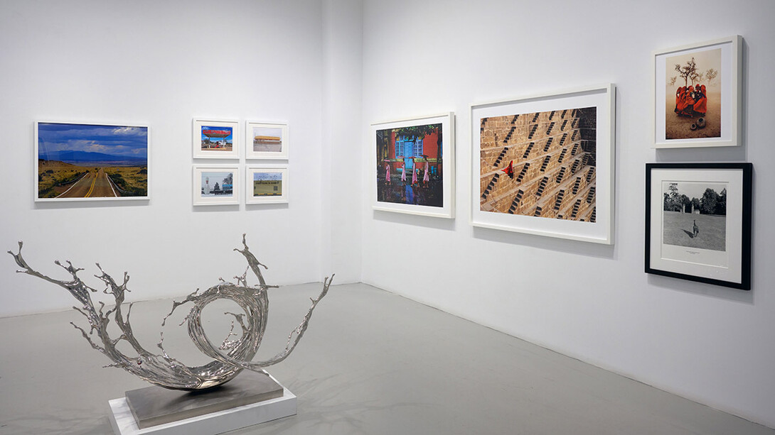 Edward Burtynsky, On the road, exhibition view. Courtesy of Sundaram Tagore Gallery