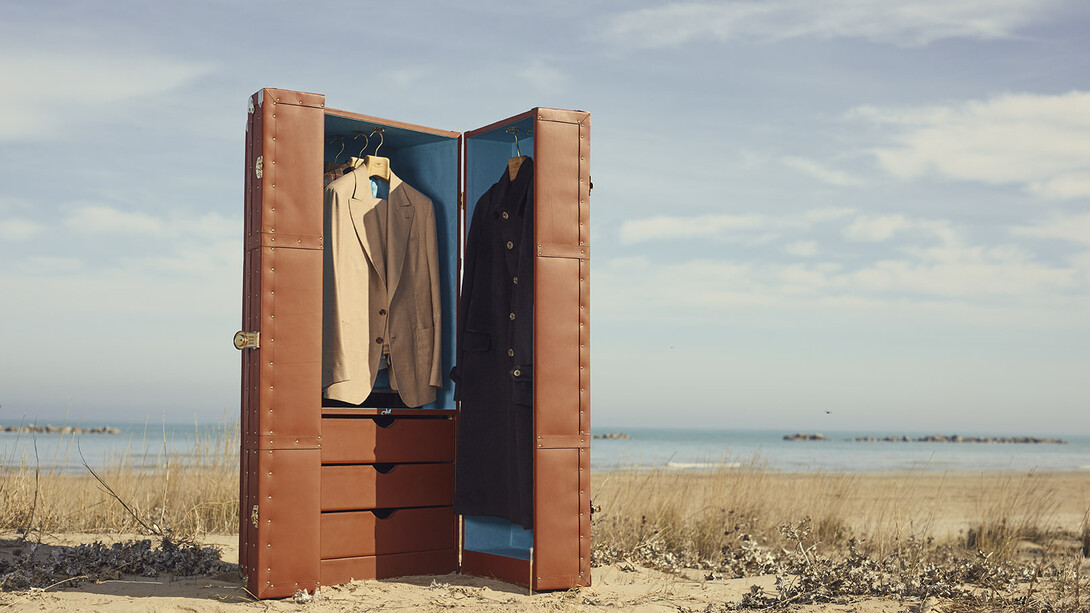 PiaLauriCapri’s designs embody elegance, comfort, and cultural respect