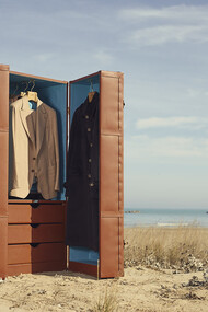 PiaLauriCapri’s designs embody elegance, comfort, and cultural respect