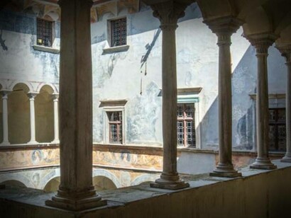 Cortile interno, Palazzo Besta, Teglio, Sondrio, Lombardia, Italia