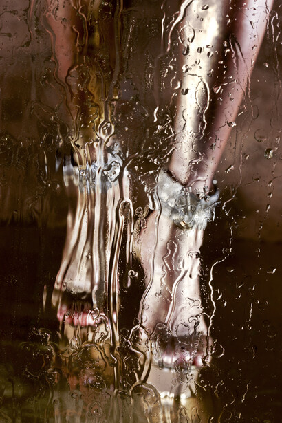 Marilyn Minter, Blade Runner, 2010, C-Print, 40 x 60 Inches, Courtesy the Artist, Salon 94, New York and Regen Projects Los Angeles