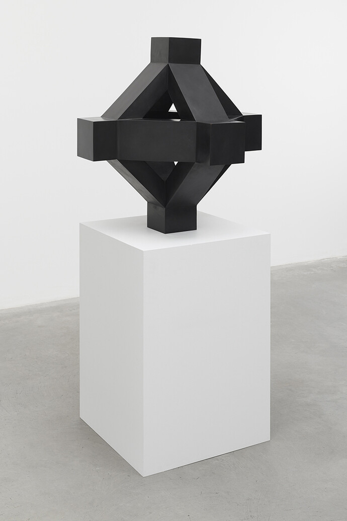 Tony Smith, Cross, 1960-62, Cast bronze, black patina, 32 x 32 x 32 in. / 81 x 81 x 81 cm, © Tony Smith, Courtesy Timothy Taylor Gallery, London and Matthew Marks Gallery, New York