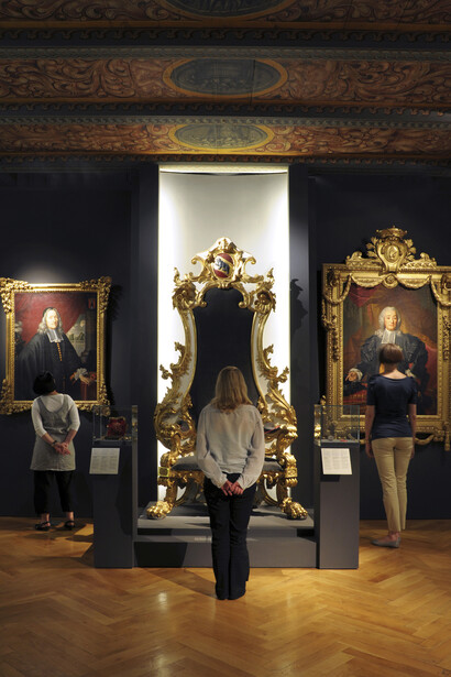 A glance around the exhibition “Glory and decline of the Ancien Régime”
© Bernisches Historisches Museum, Bern. Photograph Christine Moor