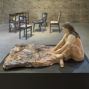 Michaela Meise, Exhibition view. Courtesy of König Galerie