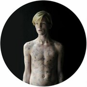 Iwajla Klinke, Musselmalet III, Pigmentdruck auf Buttenpapier, 2013, 100 x 100 cm