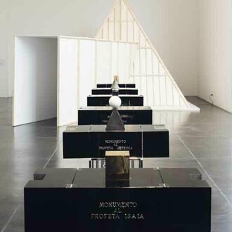 Qui e altrove. Gli ambienti di Paolo Scheggi 1964–1971, vista della mostra. Cortesia di Museo MA*GA