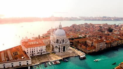Veneza é uma ilha?