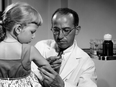 Jonas Salk, 1956. Fotografía: Yousuf Karsh