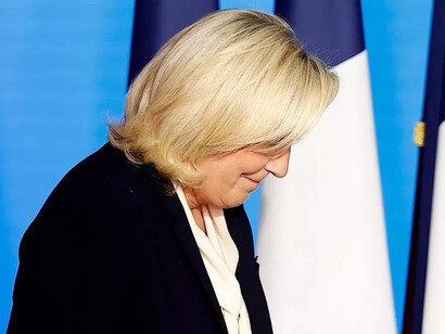 En enero de 2020, Le Pen anunció su tercera candidatura a la presidencia de Francia en las elecciones presidenciales de 2022. El 15 de enero de 2022 lanzó su campaña