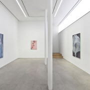 Vivian Greven, In bloom, exhibition view. Courtesy of Perrotin