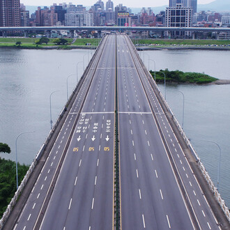 Yuan Goang-Ming, Everyday maneuve (still), 2018. Courtesy of Taipei Fine Arts Museum