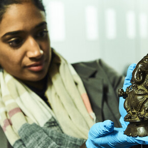 Out of the Box. Courtesy of Weltmuseum Wien