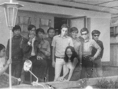 Bandung, Leisan ed i suoi amici cinesi