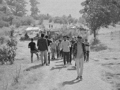 Los flujos migratorios contemporáneos están estrechamente vinculados a la precarización laboral, la pérdida de derechos sociales y la falta de expectativas en los países de origen