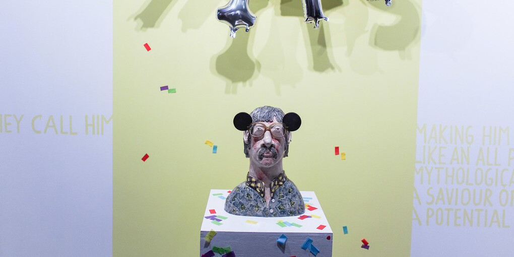 I Am At My Most Beautiful When I Am Alone. Courtesy of Mobius Gallery 