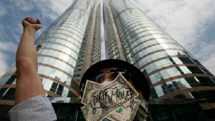 Showy protest in fron of a financial center