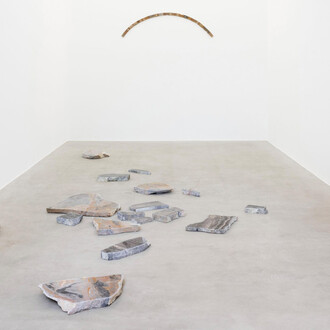 Nina Canell, Days of inertia, vista della mostra. Per gentile concessione di kaufmann repetto