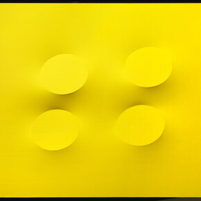 Turi Simeti, Quattro ovali giallii, 2013, Acrylique sur toile extroflexe, 120 x 150 cm, Courtesy Tornabuoni Art