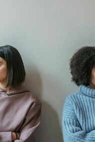 Crecer también es esto: aprender a soltar vínculos que nunca te sostuvieron; dejar de insistir donde no eres prioridad; y entender que perder a alguien